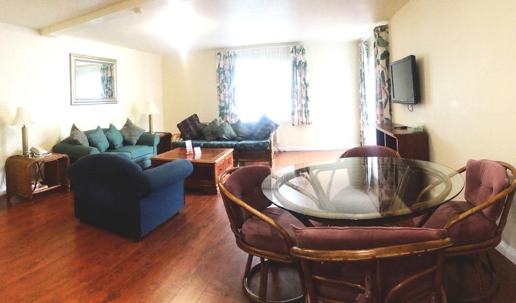 Days Inn Harbor View Сан-Диего Номер фото
